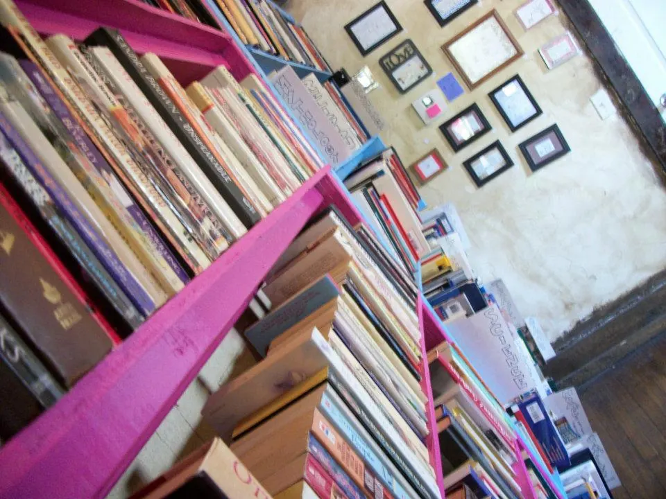 Lawn Gnome Publishing archive photograph
